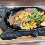 Revo - A5ランク　宮崎牛　箸で切れる柔らかさ