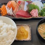 魚貝亭 - 料理写真:
