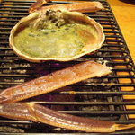 まる屋 - かに刺しの次ぎは"焼がに"で…