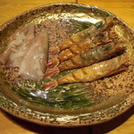 まる屋 - 海老や烏賊も戴きました。