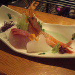 まる屋 - 造りの盛合せ。