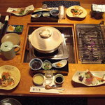 まる屋 - 夕餉の最初はこんな感じでした。