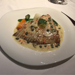 PLATランチ【北海道産エイのムニエルケーパーとレモンのクリームソース】（1680円税込）