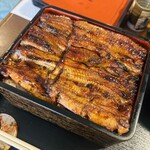 鳥峰うなぎ店 - 料理写真:鰻重 重ね　鰻の蒲焼きが4枚！