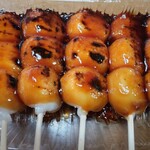 朝日餅 - 料理写真:みたらし団子（5本、550円）