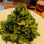 BIANCHI - 長野県産のパクチーのサラダ。これ、好き\(//∇//)\