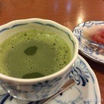 しまや 彩香 - 2015.3.1(日)15時　ちょうど2年ぶりの訪問です。いちご大福セットを温かい抹茶とでセットメニュー500円