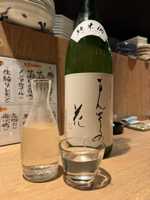 狸小路の西の端9丁目隠れ家チックな和食酒場、珠玉の銘店を見つけた
