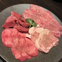 焼肉 青山外苑 - 