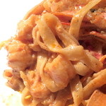 キアーロ・ディ・ルナ - タリアテッレの中に大好きな海老が隠れています