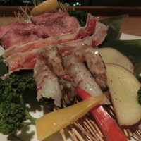 焼肉トラジ PARAM カレッタ汐留店 - 特選タン塩・車海老・タラバ蟹（ピョルコース）