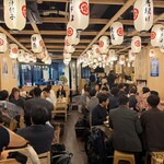 完全個室居酒屋 火凪 - 一軒目の混み具合たるや写真では伝わりません。ぎゅーぎゅーでした。
