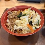 すき家 - 料理写真:シャキうま塩野菜牛丼(¥680)