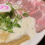 鶏そば 啜る - 鶏そばチャーシュー増し(1,200円)