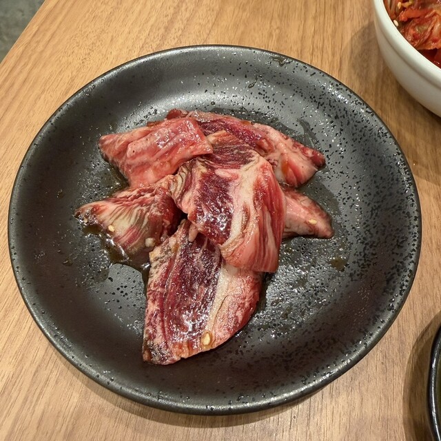 ヤキニク818 （ヤキニクハイパー） - 鶴ケ峰/焼肉 | 食べログ