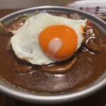 グリル デミ - たっぷり煮込んだタンシチューハンバーグ