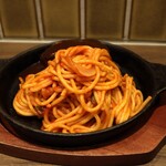 仔うま食堂 - ハンバーグ・スパゲティセット