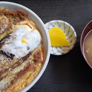 味処 浜益 - 料理写真:かつ丼