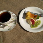 リセ - お好きなコーヒー手作りケーキ
