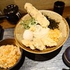うどんばか 平成製麺所 - とり天ぶっかけうどん、サービスかやくごはん