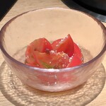 すき焼 しゃぶしゃぶつかだ - トマトサラダ