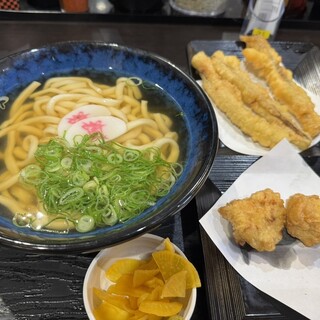 資さんうどん_0