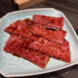 個室焼肉 琥珀_1