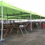 都会の農園バーベキュー広場 - 都会の農園バーベキュー広場でもっとも区画数の多い全50区画のレギュラー区画。お手頃プライスといっても、手ぶらでバーベキューを楽しむ為の十分な器材や消耗品をご利用頂けます。