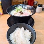麺屋真星 - 【濃密！！コク旨泡鶏白湯(塩)】【ご飯】