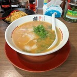 ラーメン横綱 - 料理写真:ラーメン並