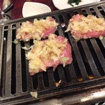 ホルモン・焼肉 キムチ - 