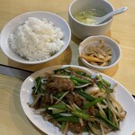 味菜里 - ニラレバー定食1,000円