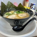 らぁ麺 団欒 - 濃厚醤油　900円(税込)   ※横からも