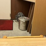 手打ちうどん 繋  - 多分、これを使って、茹でてるんだね