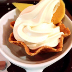 ふなわかふぇ - ミルク感たっぷりでほんのり芋ようかん。バランスがいい。