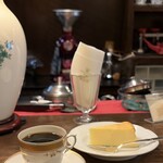 カフェ・アンセーニュ・ダングル - 