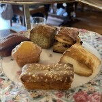 salon de the Tea shot - 