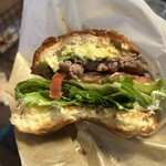 ブッチャーズテーブル - ハンバーガーの断面
