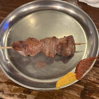 立ち呑み 串焼き さけときどきぶた_1