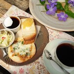 はたち - 料理写真:ドリンクオーダーでもれなく提供される美味しい無料モーニング