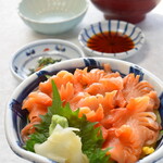 漁亭 浜や - 日本一の赤貝丼