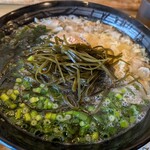 牛かすうどん りっちゃん - かすうどん750円