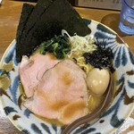 鶏と煮干しラーメンの店 みなや - 