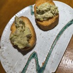 酒場ニホレモ - お通し。アボカドだったかな？