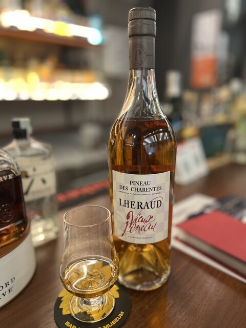 お酒の美術館 神谷町店 （LIQUOR MUSEUM） - 神谷町/バー | 食べログ