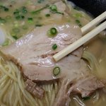 前橋とんこつ 味楽留 - 