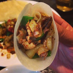 西安刀削麺酒楼 - ラムのクレープ包み