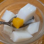 興口福 - 杏仁豆腐