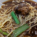興口福 - 牛バラ麺