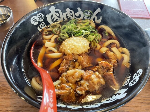 元祖肉肉うどん 空港店 - 東比恵/うどん | 食べログ 元祖肉肉うどん 空港店 - 東比恵/うどん | 食べログ